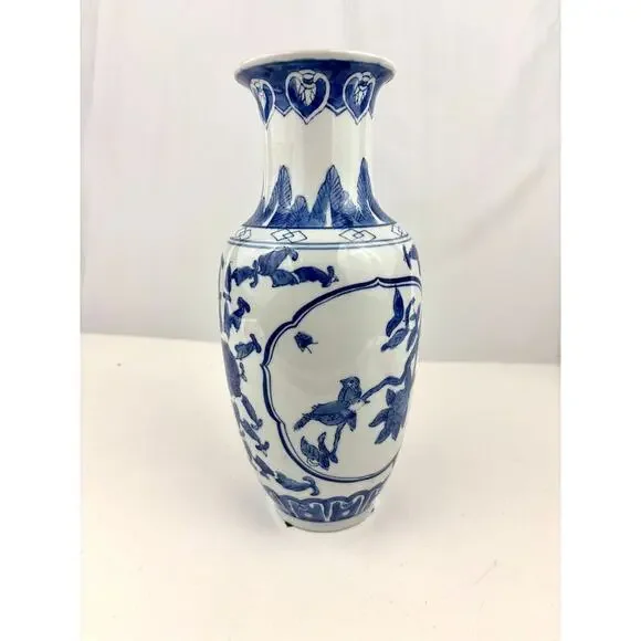 Blue & White Chinese Porcelain Vase with Floral & Bird Design‎ 11.75" - Picture 9 of 14